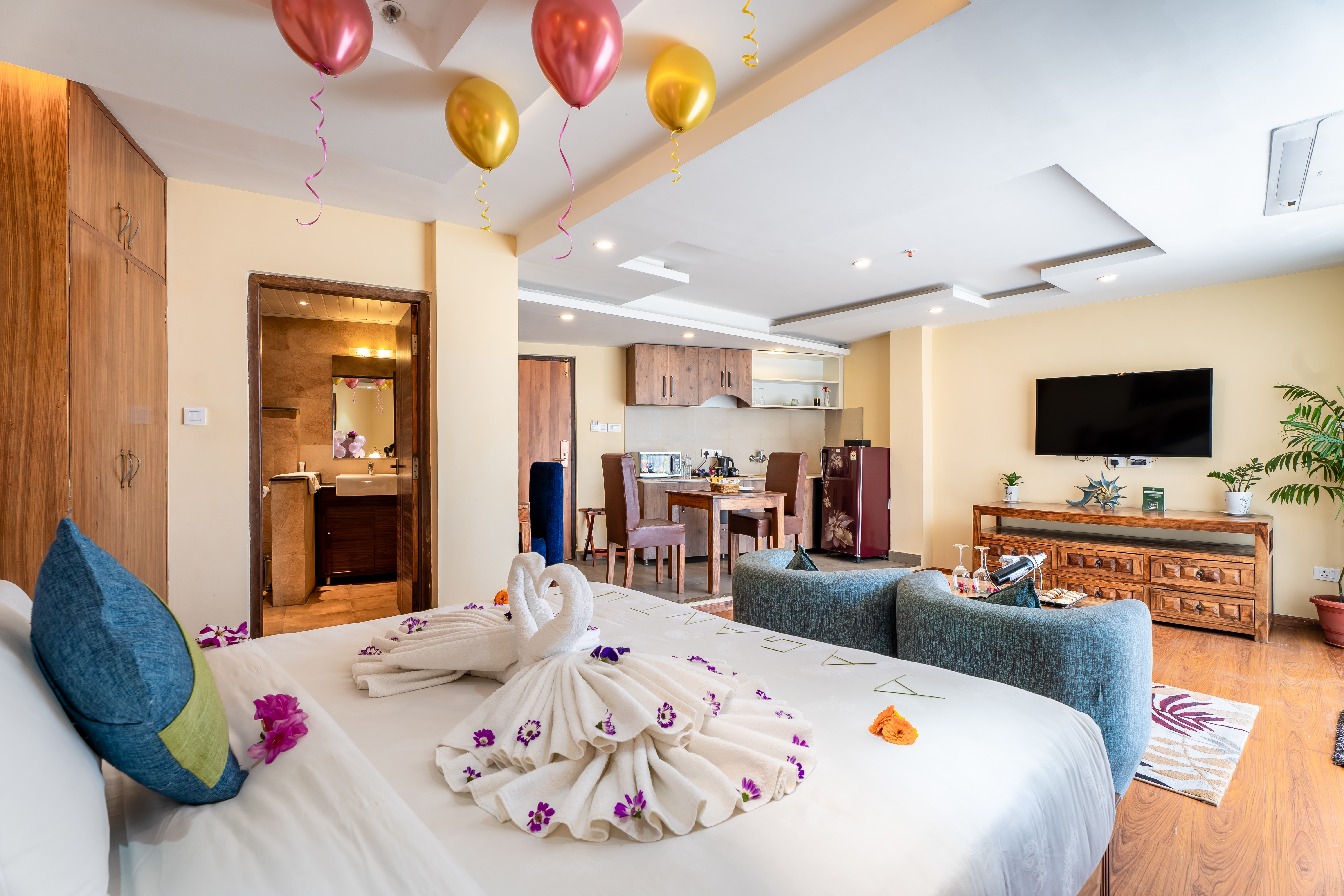 Honeymoon at Aagantuk